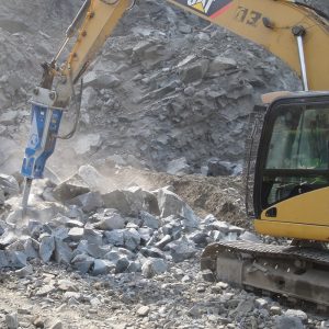 Hidraulikus bontókalapács Okada Japán